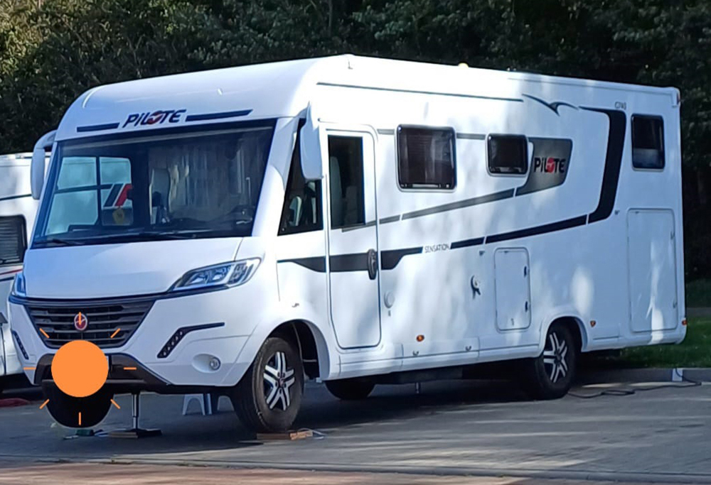 Front_ansicht_mit_hydro_stuetzen