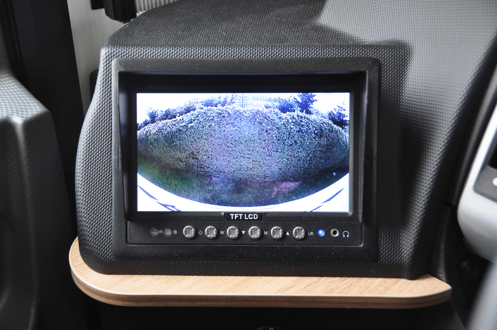 cocpit_fahrer_rueck_kamera
