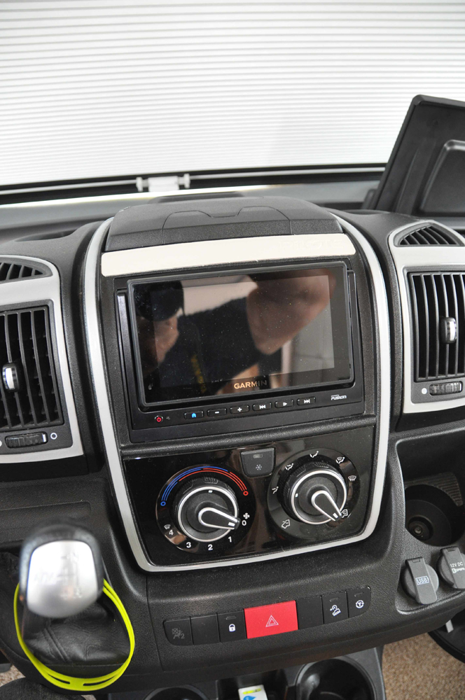 cocpit_zentral_garmin